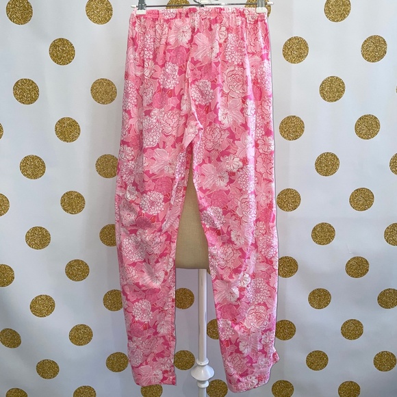 Extremely Rare Lilly Pulitzer Pajama Set in Pink Tropical Floral, Small - Picture 4 of 15